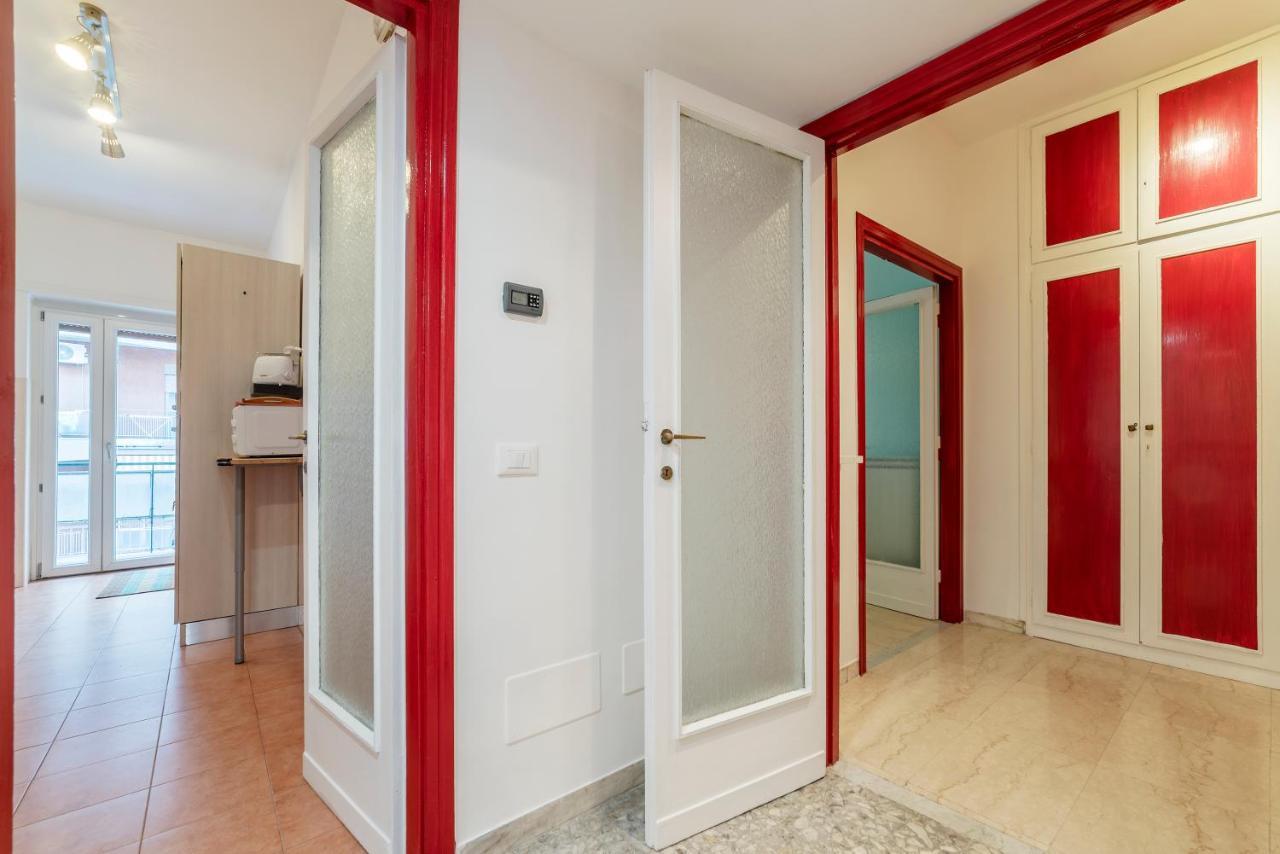 Mm Cipro With Balcony Apartment Rom